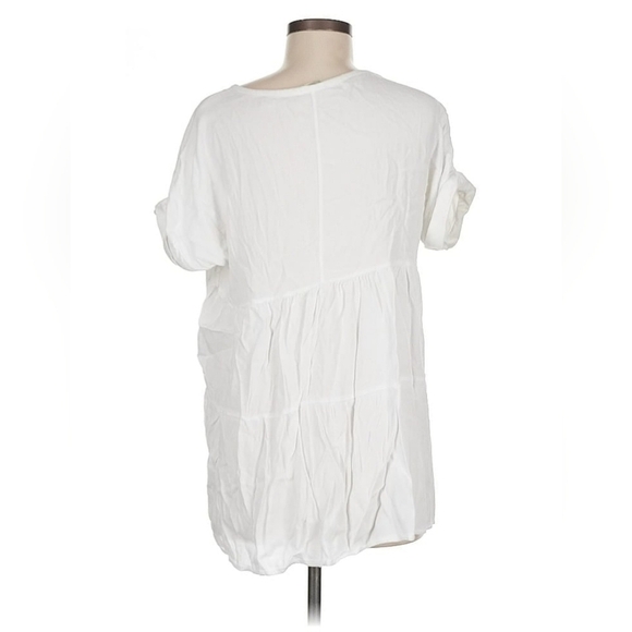 Dainty Oversized Graphic Tee one size - Picture 2 of 3